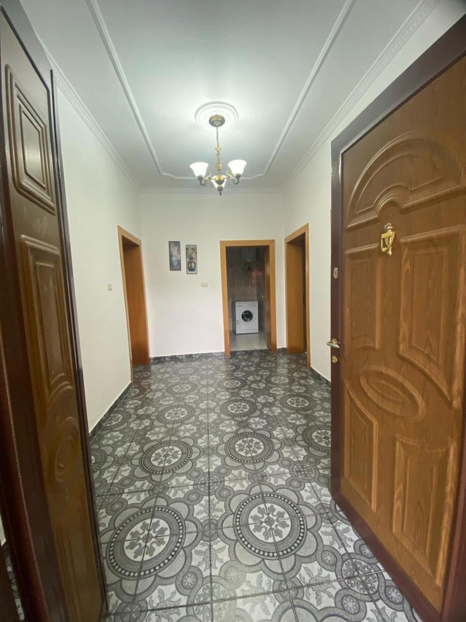 Tota Villa *